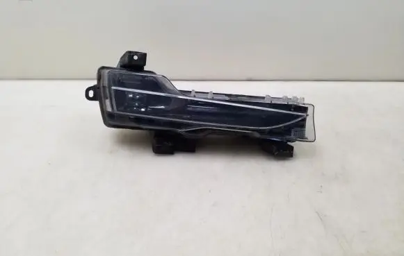 Tesla Model 3 Front fog light 107739600C