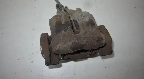 Rear brake caliper