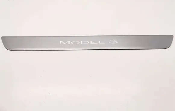 Tesla Model 3 Front sill trim cover 109084400C