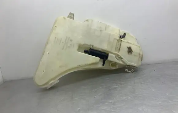 BMW 5 F10 F11 Windshield washer fluid reservoir/tank 13264011 8050439