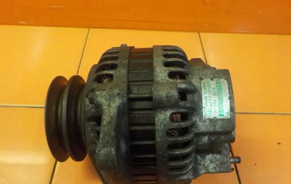Ford Ranger Generator/alternator WLAA18300A A2TC14792T