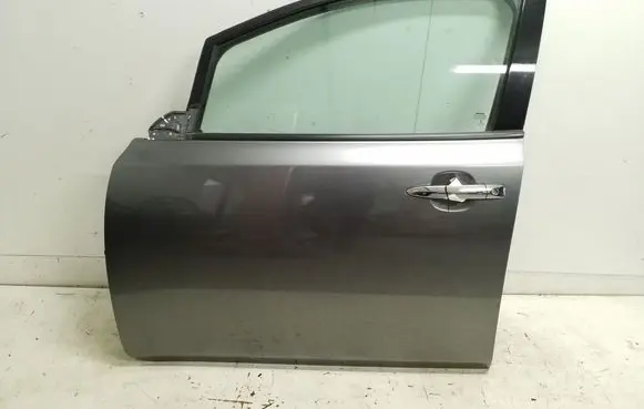 Nissan Leaf II (ZE1) Door (2 Door Coupe) H01015SLAA