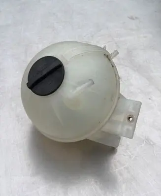Mercedes-Benz Sprinter W906 Coolant expansion tank/reservoir A9065010503 A9065010015