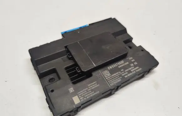 Audi A4 S4 B9 Gateway control module 8W6907468F