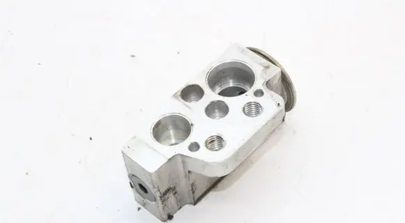 Audi A6 S6 C7 4G Air conditioning (A/C) expansion valve 4G0820181A