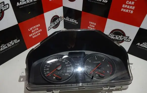 Volvo V50 Speedometer (instrument cluster) 31296228