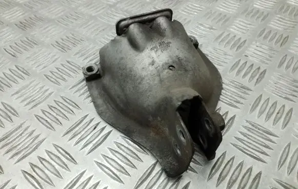 Audi A6 S6 C7 4G Engine mounting bracket 4G0399060F
