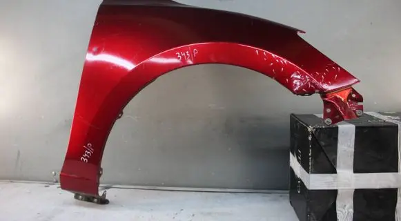 Mazda 3 II Fender mounting bracket