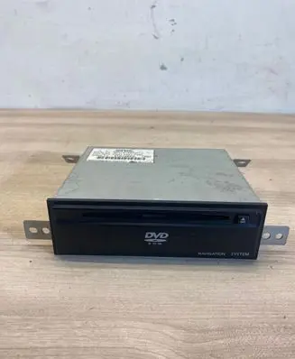 Nissan X-Trail T30 Navigation unit CD/DVD player 25915eq300