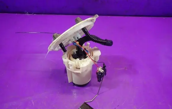 Opel Zafira B In-tank fuel pump