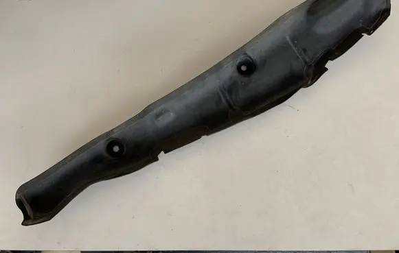 Audi A4 S4 B9 Fender end trim 8W0821112