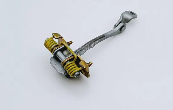Renault Clio II Front door check strap stopper 