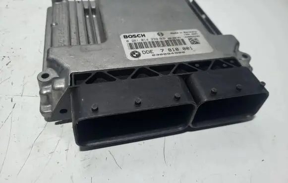 BMW 1 E81 E87 Engine ECU kit and lock set 0281014239 030094900 7810001