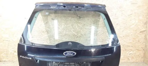 Ford Focus Tailgate/trunk/boot lid E143R001057