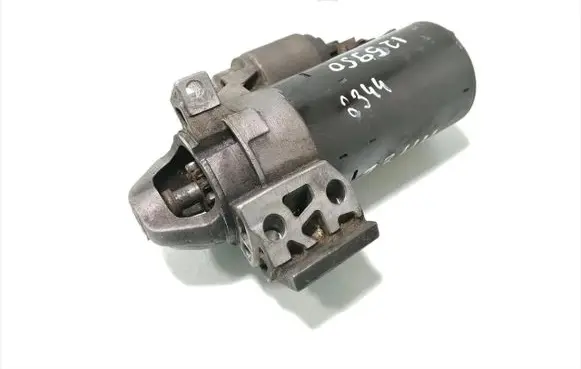 BMW 1 E81 E87 Starter motor 0001109070 1005831598