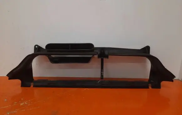Volvo S80 Front bumper lower grill 9190177