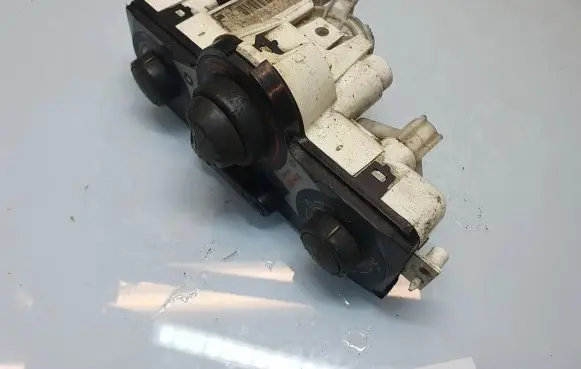 Renault Megane II Climate control unit 666445V