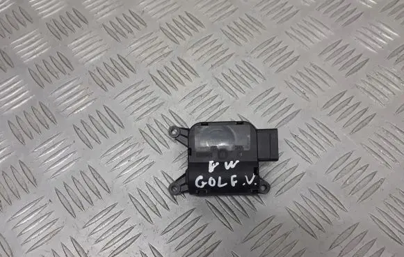 Volkswagen Golf V Central body control module 1K1907511E