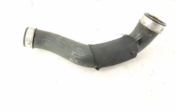 Mercedes-Benz E W211 Intercooler hose/pipe 2115282482 A2115282482