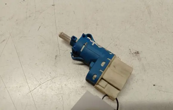 Clutch pedal sensor