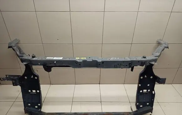Radiator support slam panel