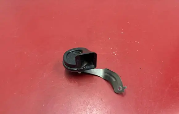 BMW X3 G01 Horn signal 7404430 LOW