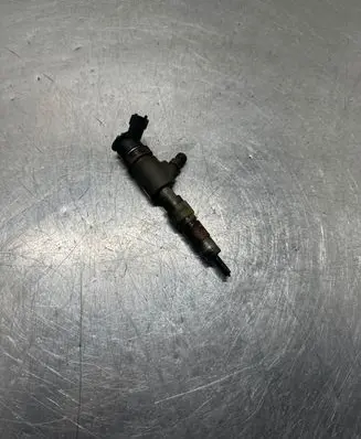 Citroen Berlingo Fuel injector 0445110340