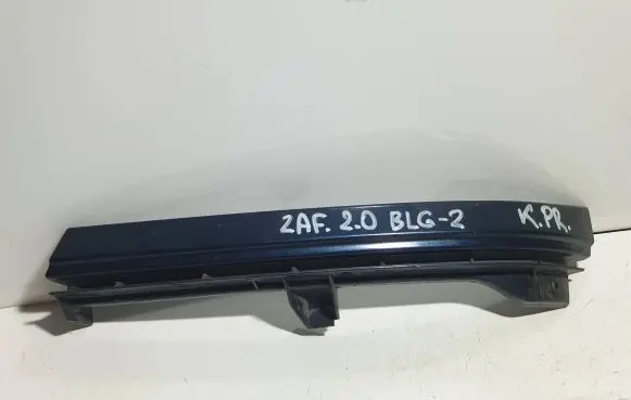 Opel Zafira A Under headlight/headlamp trim 90580651