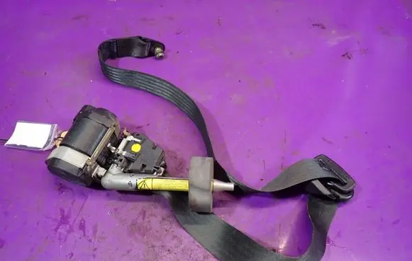 Fiat Seicento/600 Front seatbelt