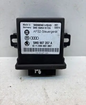 Volkswagen PASSAT B6 Light module LCM 5WK49172A 5M0907357A 0211200600010807