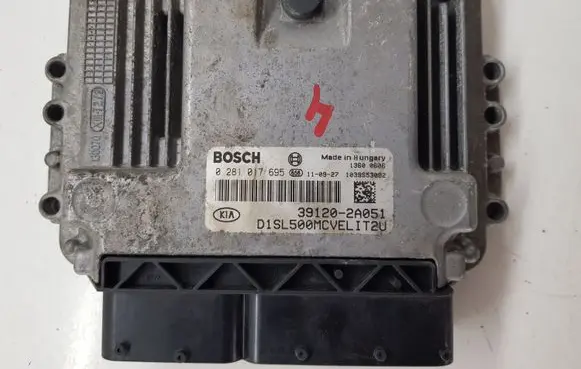 KIA Sportage Engine control unit/module 0281017695 391202A051