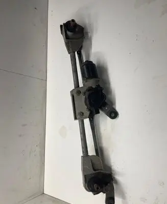 Nissan Navara D40 Front wiper linkage and motor