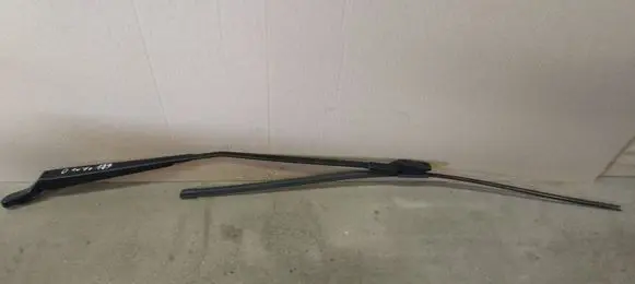 Peugeot 3008 I Windshield/front glass wiper blade 