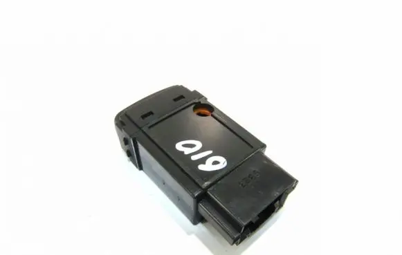 Mitsubishi Pajero Headlight level height control switch Nra