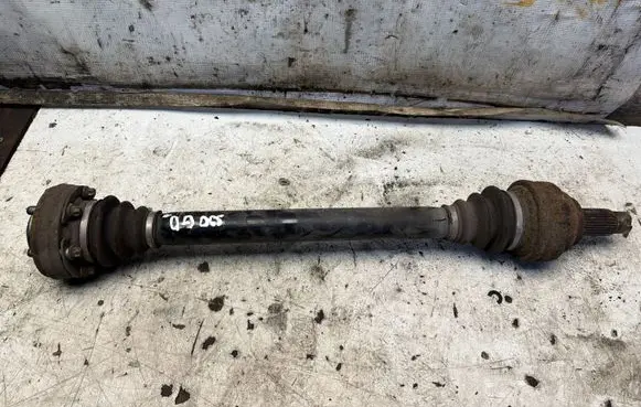 BMW 5 E60 E61 Rear driveshaft