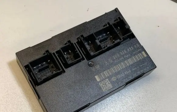 Volkswagen PASSAT B6 Comfort/convenience module 3C0959433AB