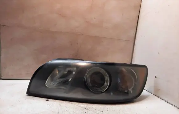 Volvo V50 Headlight/headlamp 30698885 0301198203