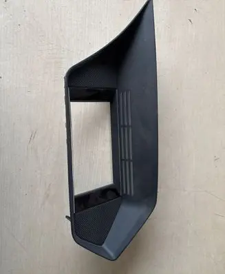 Mercedes-Benz E W212 Radio/GPS head unit trim A2126801236