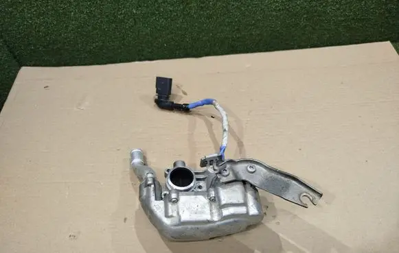 Man TGE 1gen EGR valve 03N131501E