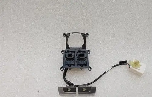 Ferrari FF Switch for retractable tow bar 82765000