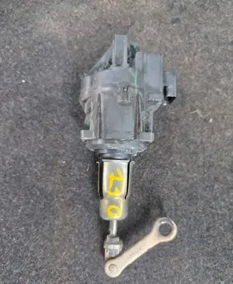 BMW 7 G11 G12 Turbine electric control actuator 8223090004 K6T55174 8485182