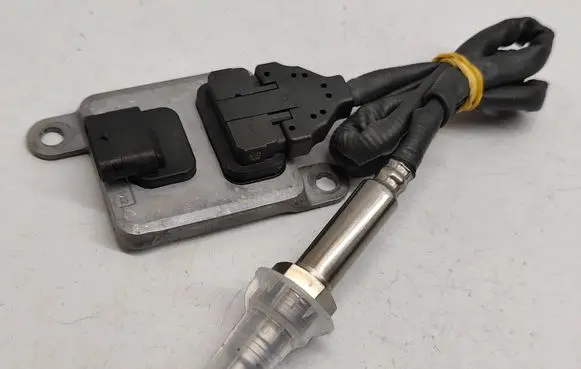 Mercedes-Benz GLC X253 C253 Lambda probe sensor A0009058511 ZGS003Q03 AAA9174040000