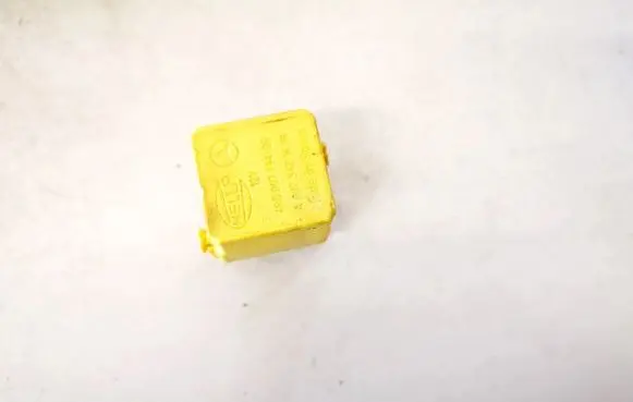 Mercedes-Benz C W203 Other relay a0025421419 4rd00794-00