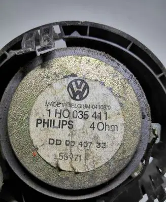 Volkswagen PASSAT B4 Panel speaker 1H0035411