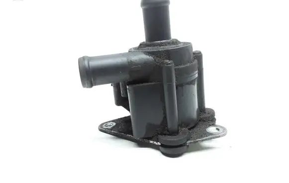 Volvo S60 Electric auxiliary coolant/water pump 31338211