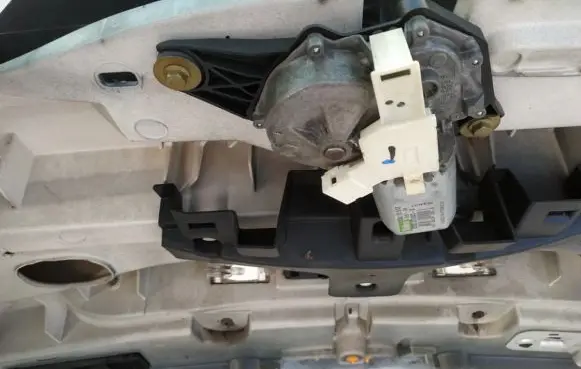 Renault Espace - Grand espace IV Rear window wiper motor 53015512 8200031083-b
