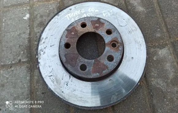 Volkswagen Touareg I Front brake disc