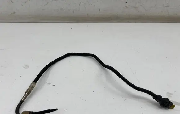 Mercedes-Benz E W213 Exhaust gas temperature sensor A0225452126