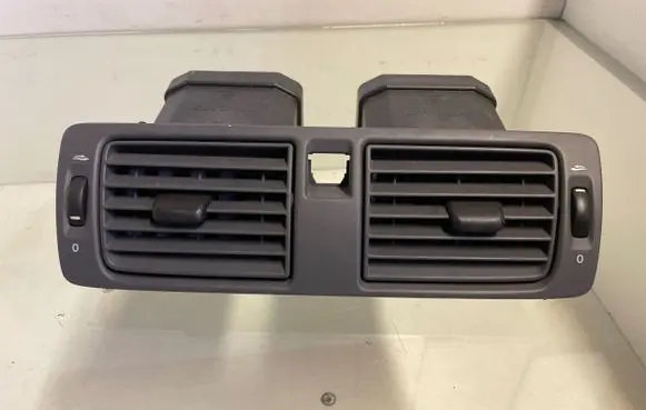 Volvo V50 Dash center air vent grill 30722777 181006A2 Y01145
