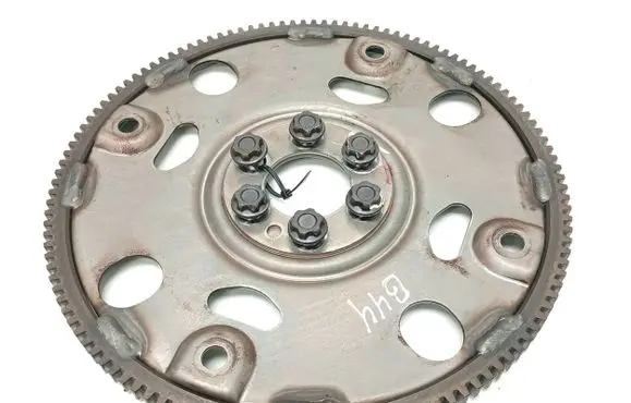 Nissan Juke I F15 Flywheel